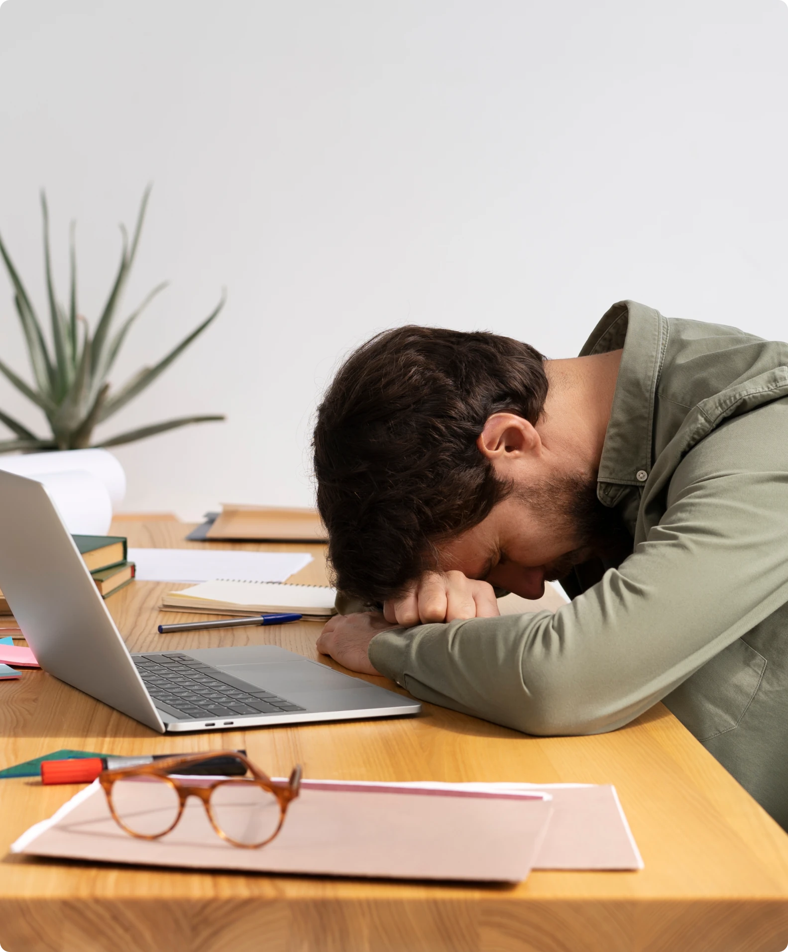 Mujer con energía en su día a día